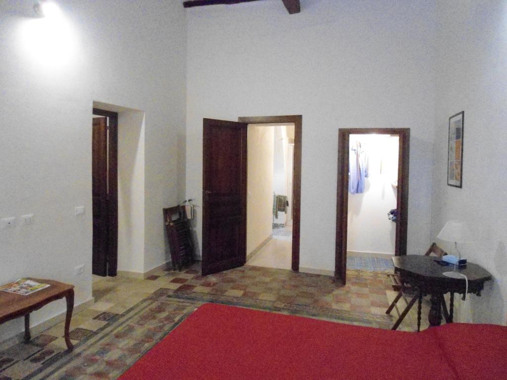 Residence Marsala Antica Camera foto